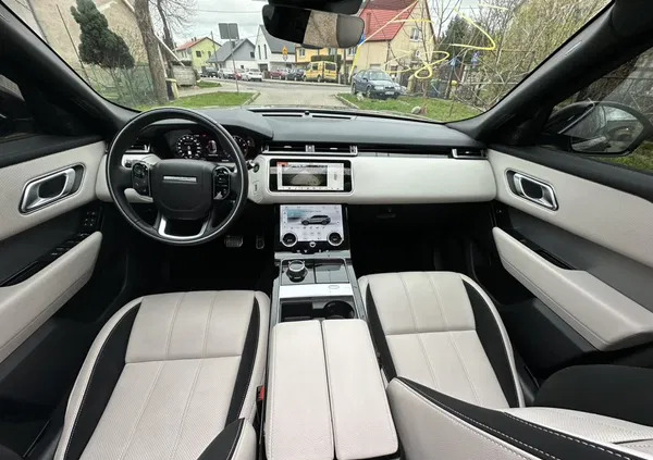 samochody osobowe Land Rover Range Rover Velar cena 160000 przebieg: 33047, rok produkcji 2020 z Legnica
